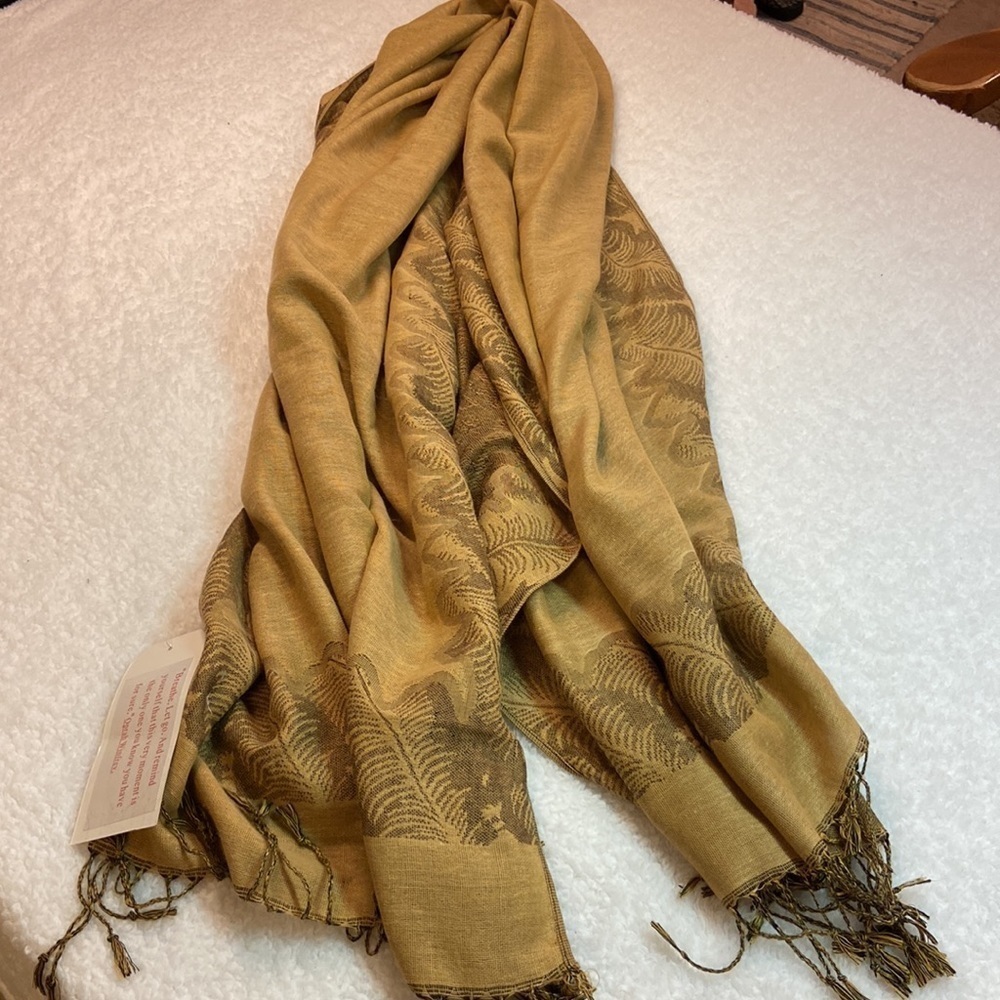 Peach Couture Pashmina Blanket Scarf Wrap NWT